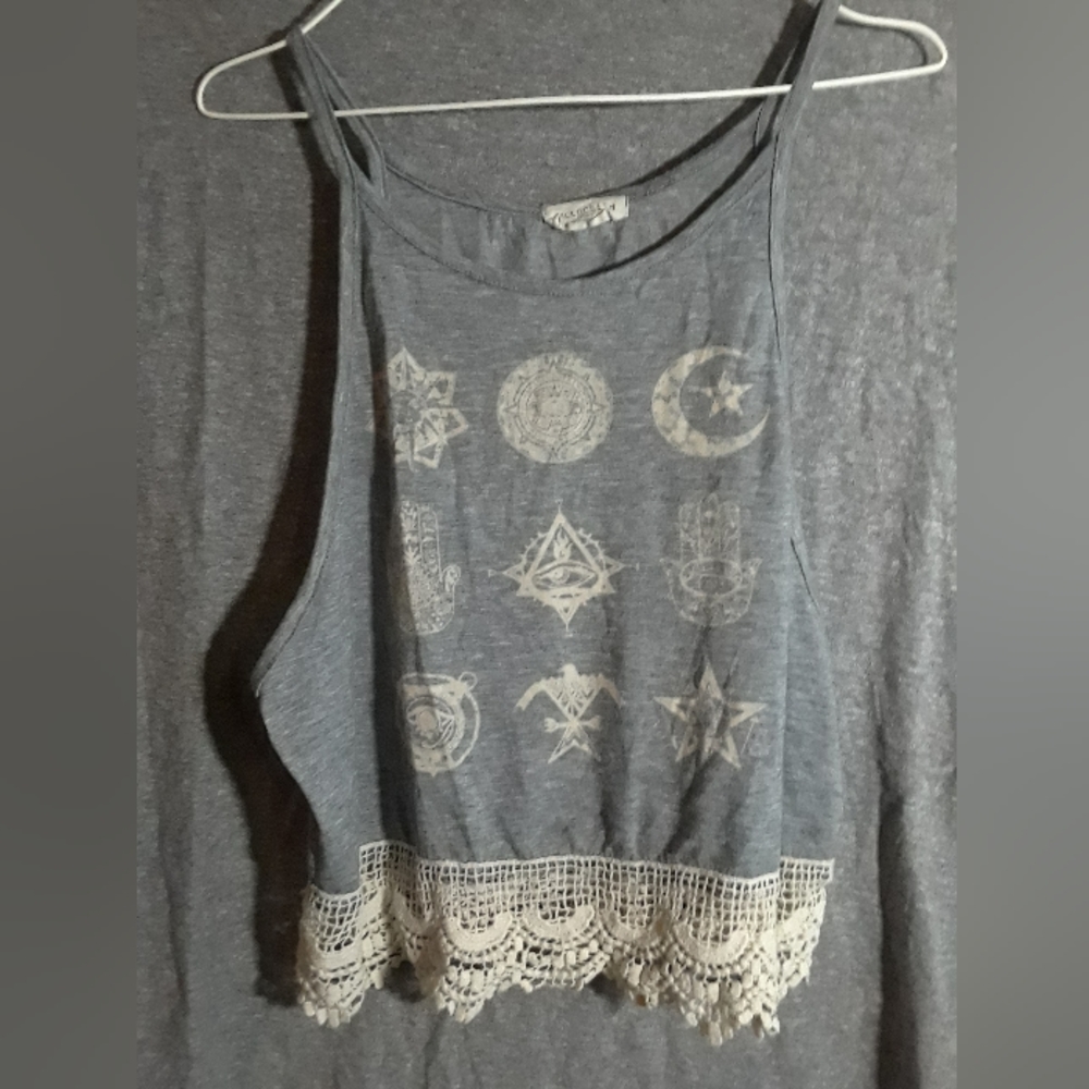 Moon child Tank - Picture 2 of 4